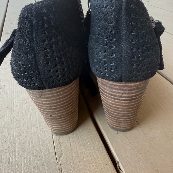 Lucky Brand Jabilo Suede Booties sz 8.5 - Picture 3 of 6